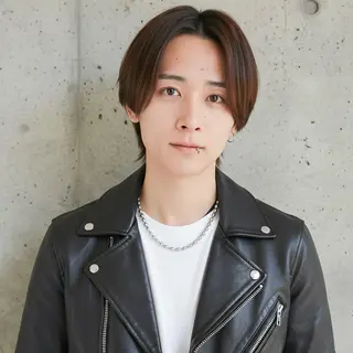 ミディアム パーマ メンズ 北川 晴花のヘアスタイル