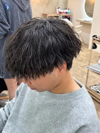 ショート パーマ メンズ パーマ職人DAIKI ツイスパ/波巻きのヘアスタイル