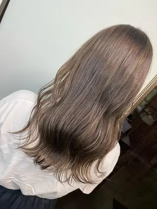 ミディアム ブリーチカラー🫧 森　凪沙のヘアスタイル