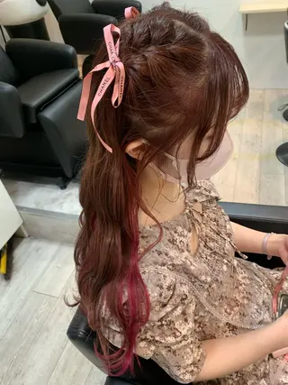 ロング カラー ヘアアレンジ 代表🎀 ふわモテ愛 され髪🩷yumiのヘアスタイル