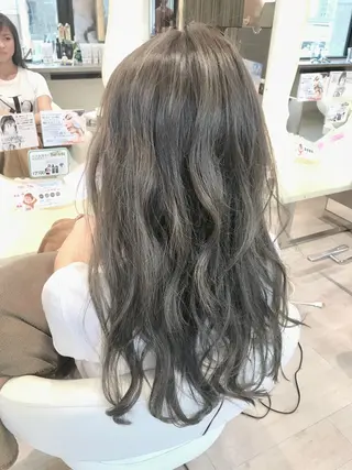 ロング カラー Miru by INCE HAIRのヘアスタイル