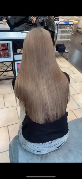 ロング 渡辺 杏斗龍のヘアスタイル