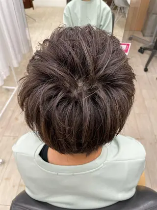 ショート 心斎橋/海外レイヤー 募集中三好玲奈のヘアスタイル