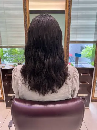 セミロング 大人可愛い♡コテ巻き パーマ🌼杉田 萌恵のヘアスタイル