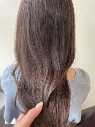 ロング カラー 立川 奈那子のヘアスタイル