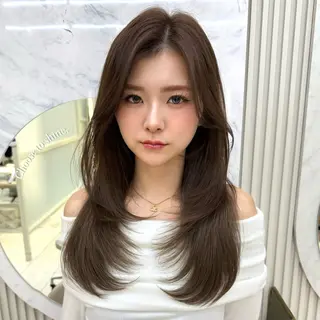 セミロング カラー 似合わせレイヤー/ 透明感カラーのヘアスタイル