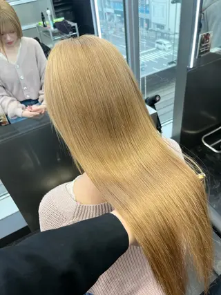 セミロング ヘアアレンジ ハイトーン/透明感 髪質改善/rinaのヘアスタイル