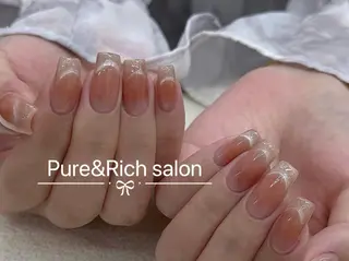 ネイル Pure&Rich Nailのネイルデザイン
