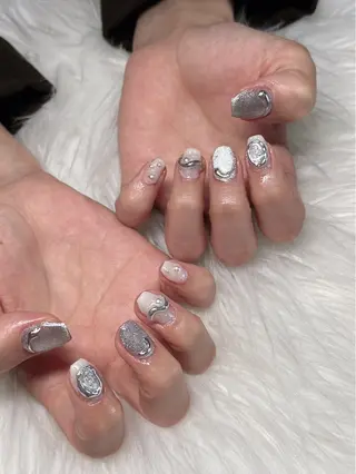ネイル nail&eye Ariesのネイルデザイン