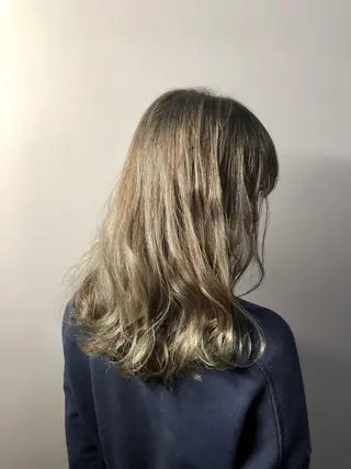 ミディアム カラー 店長 小池アキトのヘアスタイル