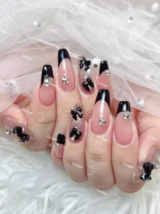 ネイル 🌻 Momoko_のネイルデザイン