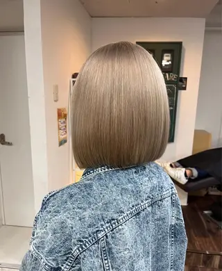 ミディアム ツヤ髪矯正 Kanaのヘアスタイル