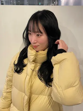セミロング 韓国レイヤー YOKE reinaのヘアスタイル