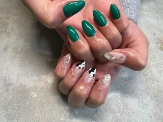 ネイル 谷川 薫のネイルデザイン