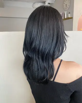 セミロング カラー ULUA ひまりのヘアスタイル