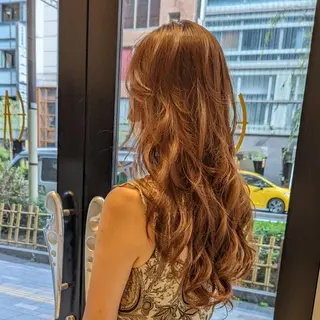 ロング カラー ヘアアレンジ  知念　香トータル ビューティー🌷のヘアスタイル