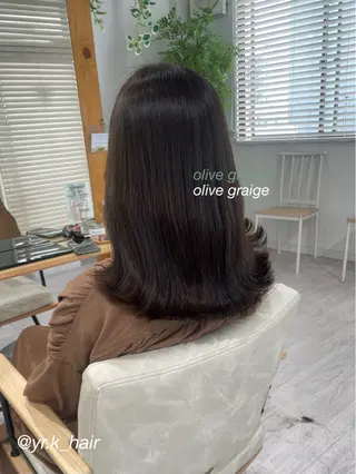 セミロング カラー 赤味消し.髪質改善 🌿𝘠𝘜𝘙𝘐のヘアスタイル