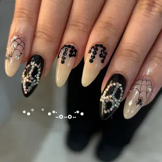 ネイル 栗田 ゆう子のネイルデザイン