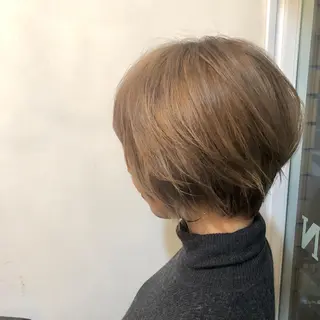 ショート ＨＩ ROのヘアスタイル