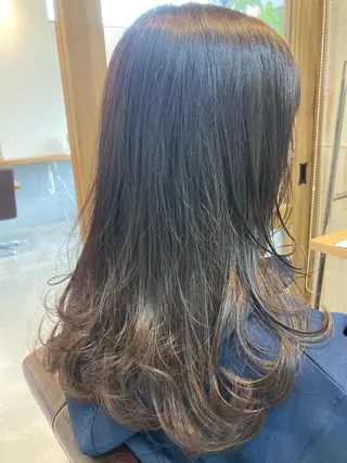 セミロング カラー 三島 有佳里のヘアスタイル