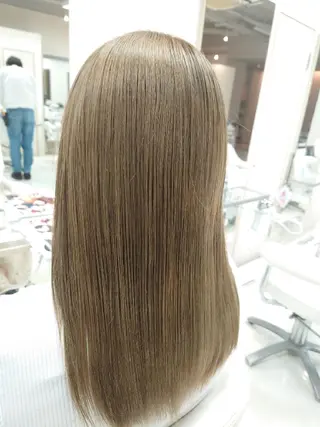 ロング カラー nagane sayakaのヘアスタイル