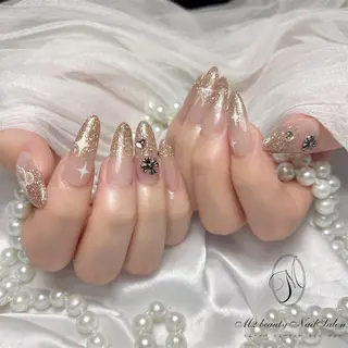 ネイル M2 BEAUTY Rionのネイルデザイン