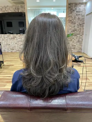 ミディアム YASUHIRO グレージュ/メンズのヘアスタイル