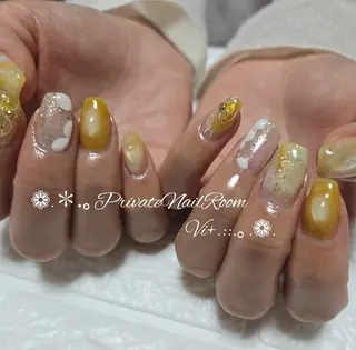 ネイル Nail Room Vi+のネイルデザイン