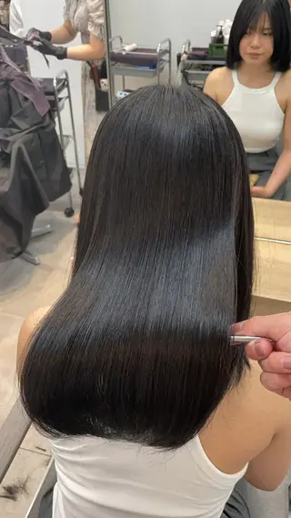 セミロング カラー ✨髪質改善✨美髪 矯正🫧小泉のヘアスタイル