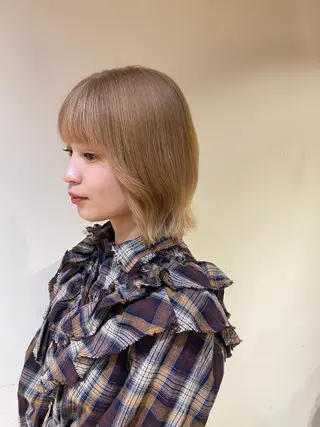 ミディアム カラー io濱川 遥のヘアスタイル