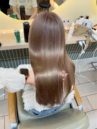 ロング カラー 鈴木 珠奈のヘアスタイル