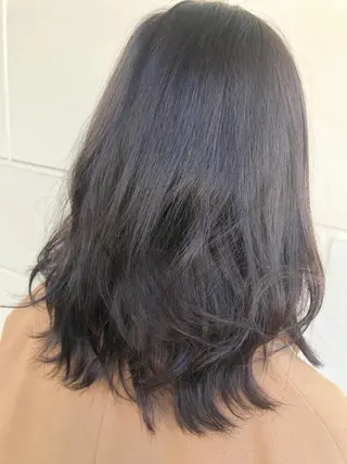 ミディアム こやま りほのヘアスタイル