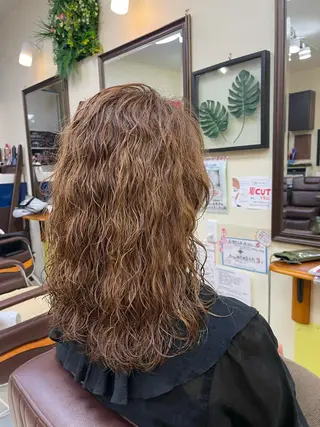 ミディアム パーマ 髪質改善サロン✨ 三浦　葵のヘアスタイル