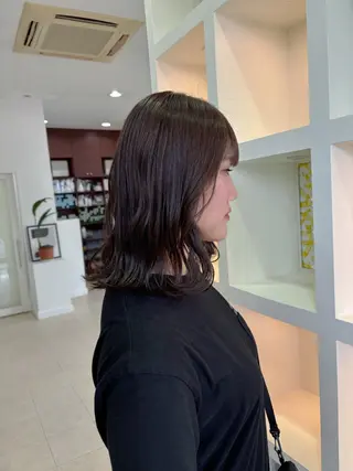 ミディアム alu yuinaのヘアスタイル