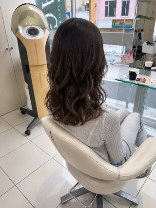 セミロング ブリーチ透明感カラー /レイヤー👗しずかのヘアスタイル
