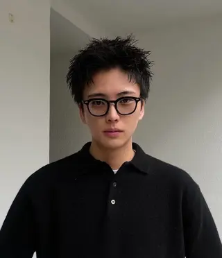 ショート 岡本 拡夢のヘアスタイル