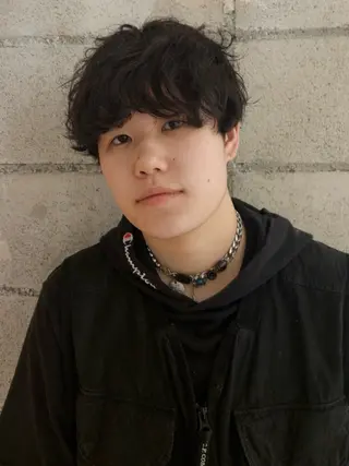 カラー メンズ Yaya ヤヤ / HACO+のヘアスタイル