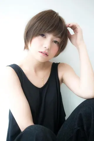 ショート ミディアム カラー 内藤 達也のヘアスタイル