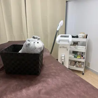 ブラジリアンワックス＆光脱毛サロン   CREVIO所属・脱毛サロン CREVIOのエステ・リラクイメージ