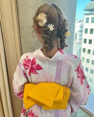 セミロング ヘアアレンジ サソウ ユリエ🥥のヘアスタイル