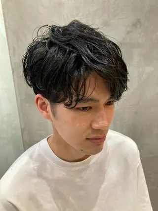 ショート パーマ メンズ 波巻きスパイラルパー マ/シャドウパーマ駿のヘアスタイル