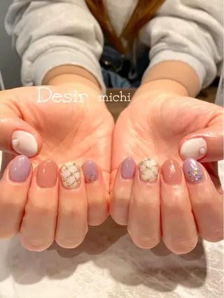 ネイル 伊藤 美智子のネイルデザイン