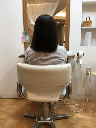 ミディアム 湯浅　貴子 ナチュラルストレートのヘアスタイル