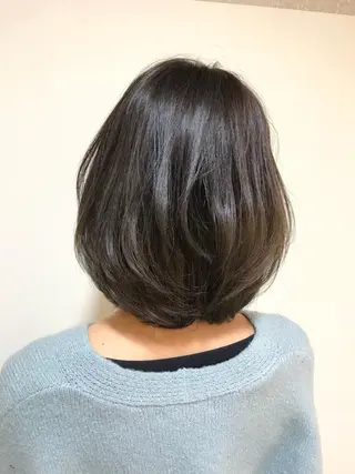 ショート カラー Miru by INCE HAIRのヘアスタイル