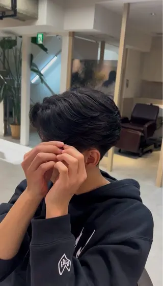 パーマ ニュアンスパーマ フェザーパーマ 楓河のヘアスタイル