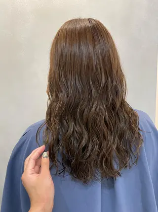 パーマ 表参道ミディアム レイヤー山岸季生のヘアスタイル