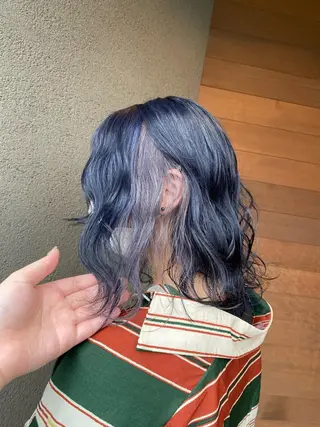 ミディアム maco 艶感ハイトーン🦋のヘアスタイル