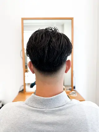 メンズ ブリーチカラー🔥 パーマ【佐々木凌平】のヘアスタイル