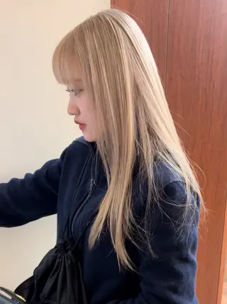 セミロング カラー レイヤー専門家 ダブルカラー修のヘアスタイル