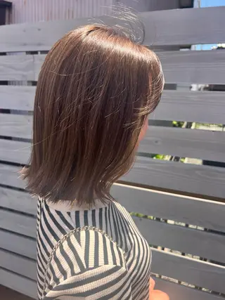 ミディアム カラー れいな🌼 ボブ･艶カラー🌼のヘアスタイル